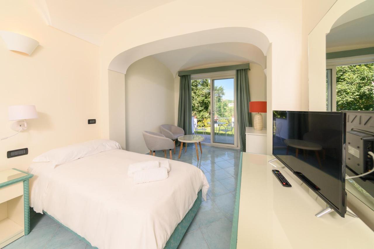 Sorgeto Garden Bed and Breakfast Forio di Ischia Eksteriør billede