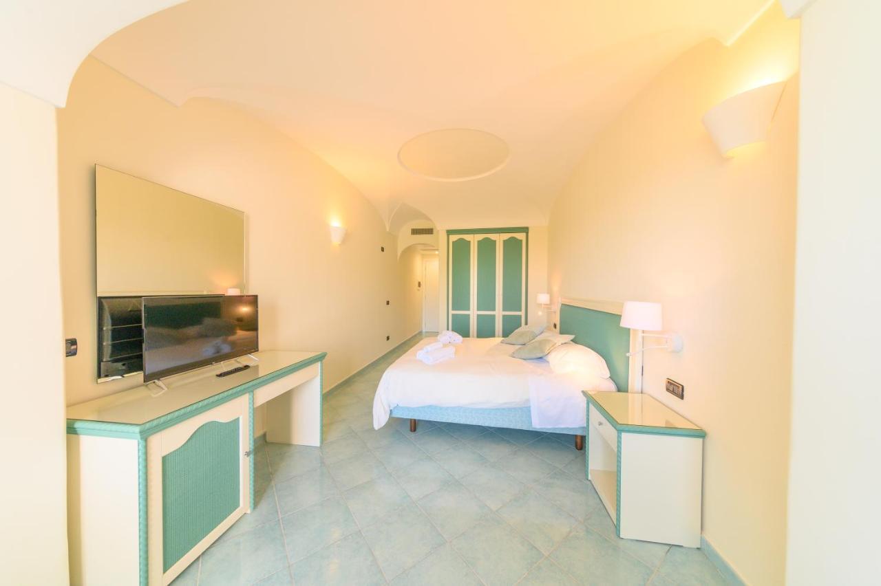 Sorgeto Garden Bed and Breakfast Forio di Ischia Eksteriør billede